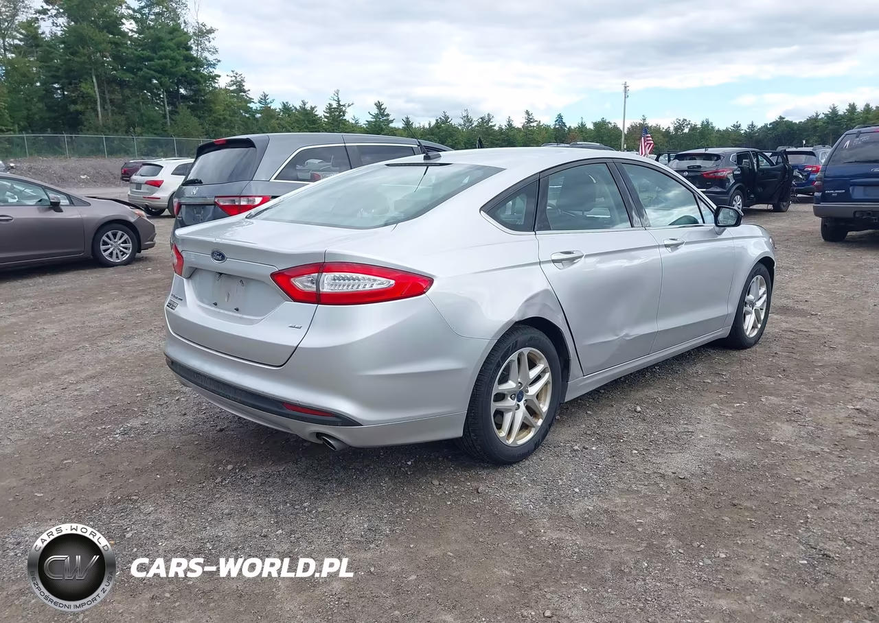 2015 Ford Fusion Se VIN:3FA6P0H76FR286331 - 4