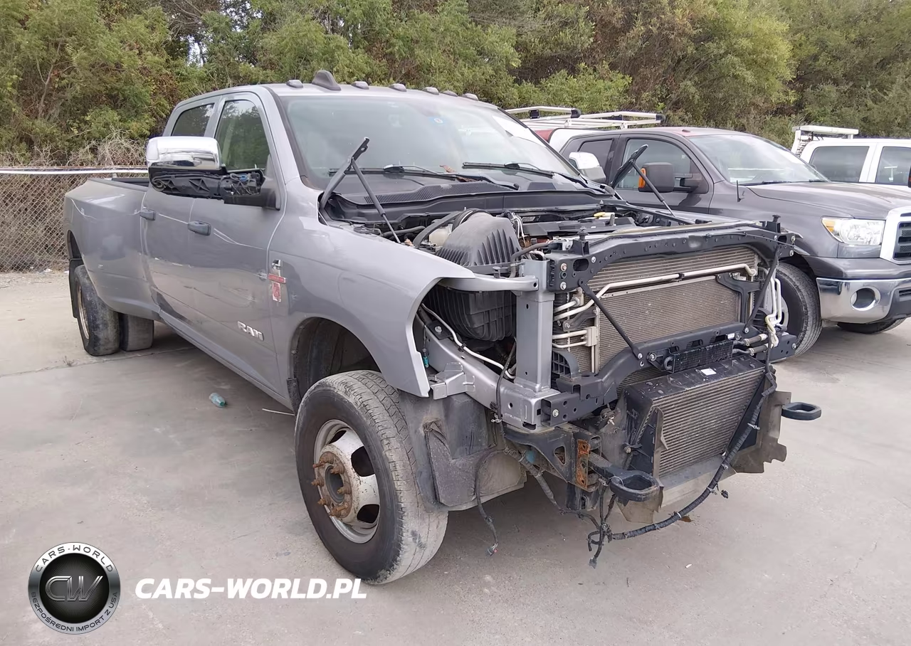 2020 Ram 3500 Tradesman 4X4 8' Box