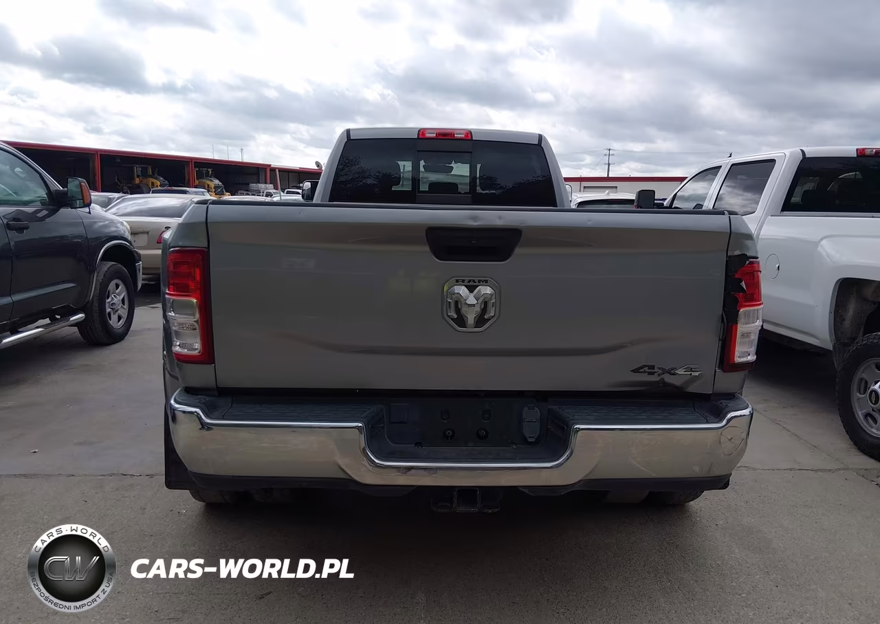 2020 Ram 3500 Tradesman 4X4 8' Box VIN:3C63RRGL7LG271376 - 15