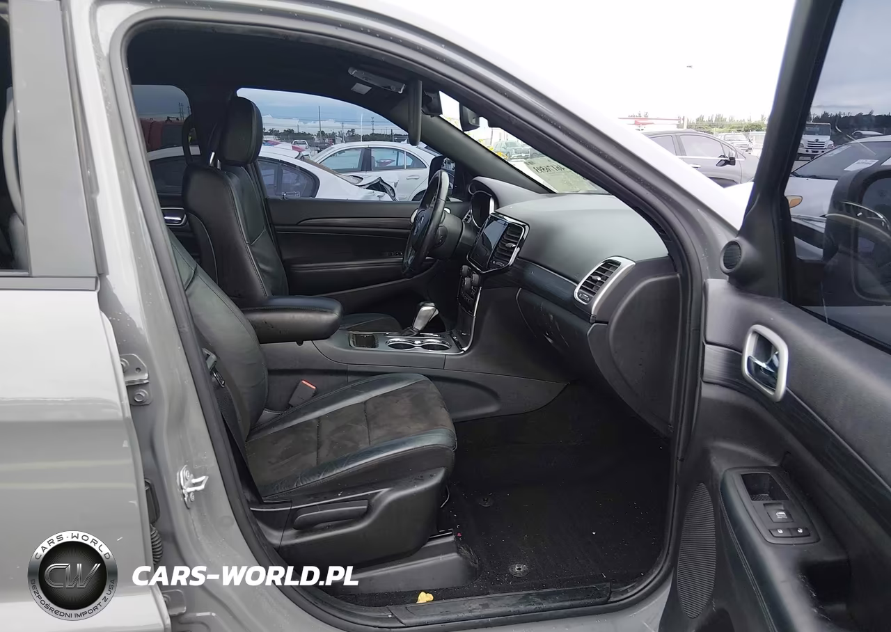 2020 Jeep Grand Cherokee Altitude 4X2 VIN:1C4RJEAG3LC365353 - 5