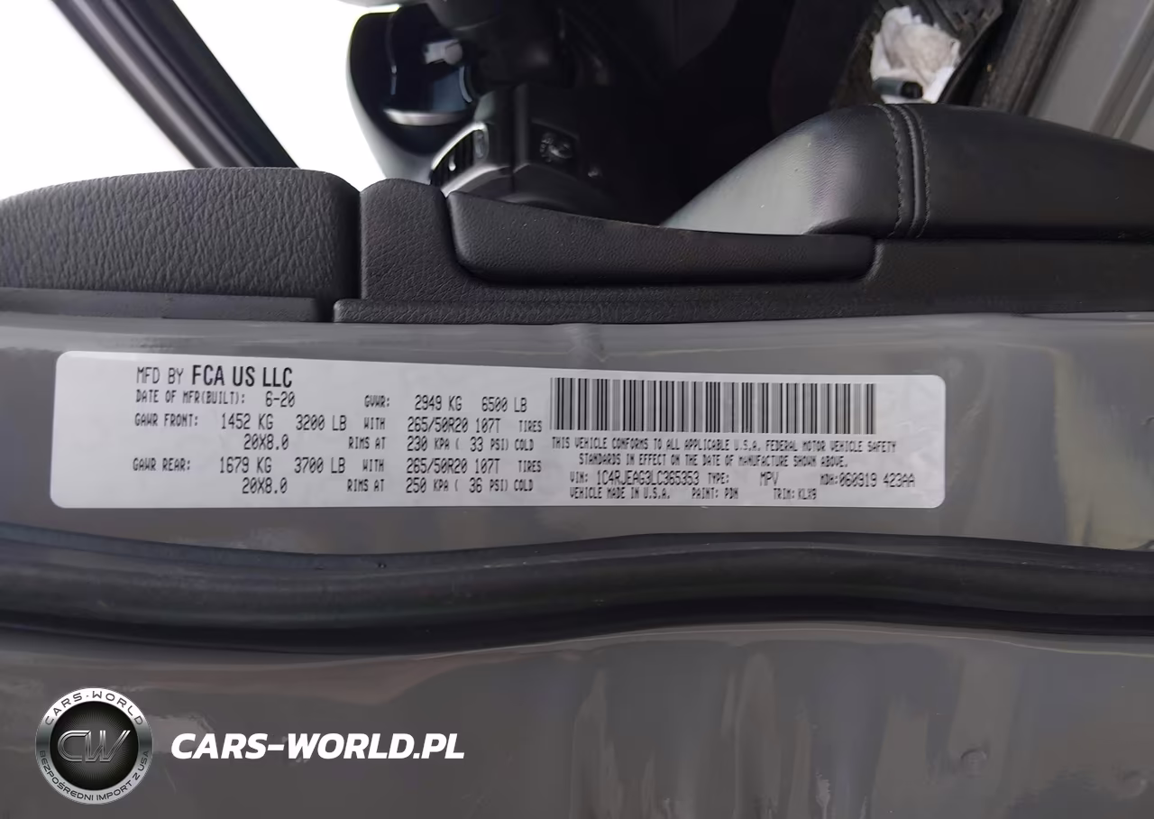 2020 Jeep Grand Cherokee Altitude 4X2 VIN:1C4RJEAG3LC365353 - 9