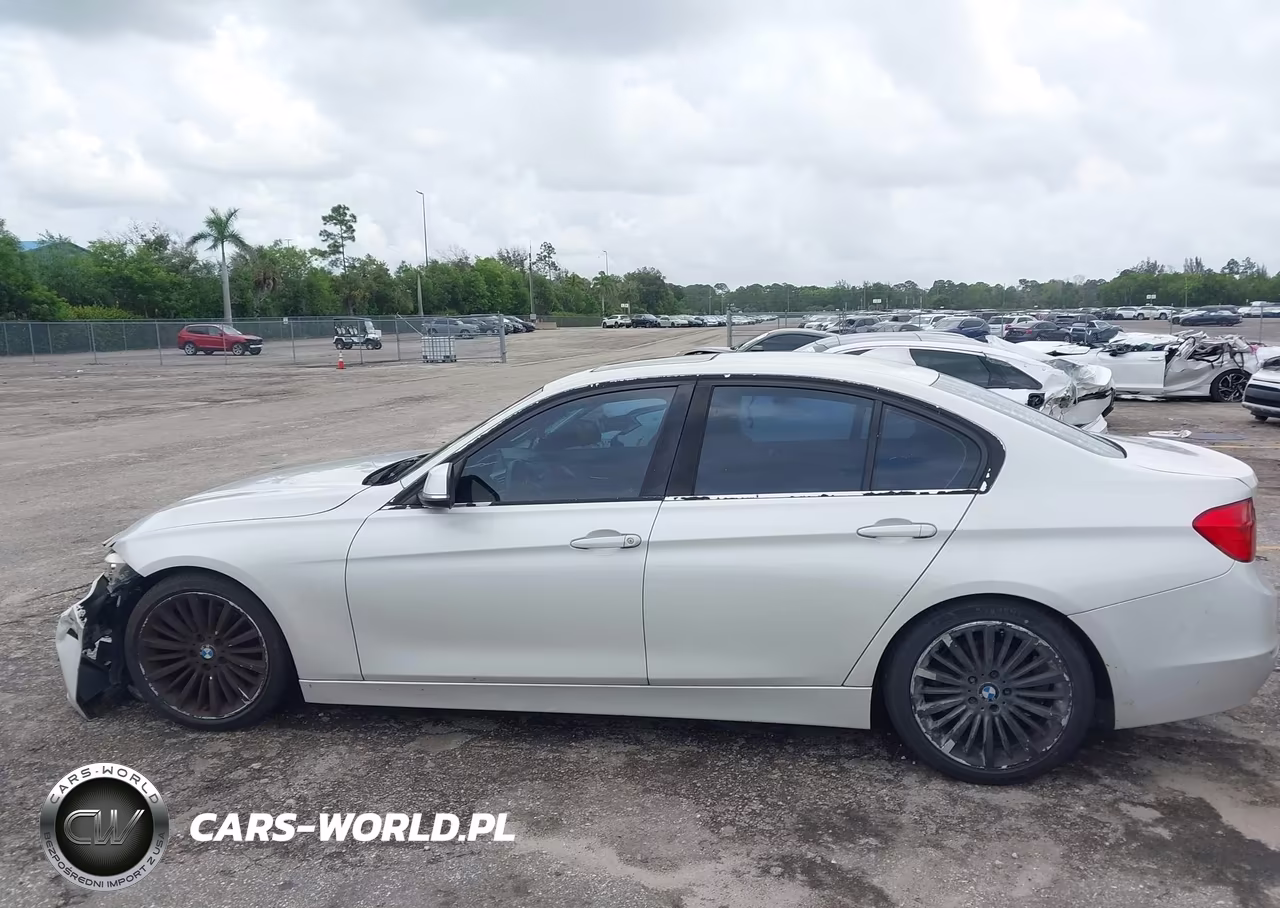 2013 BMW 328I VIN:WBA3A5G5XDNP19514 - 14