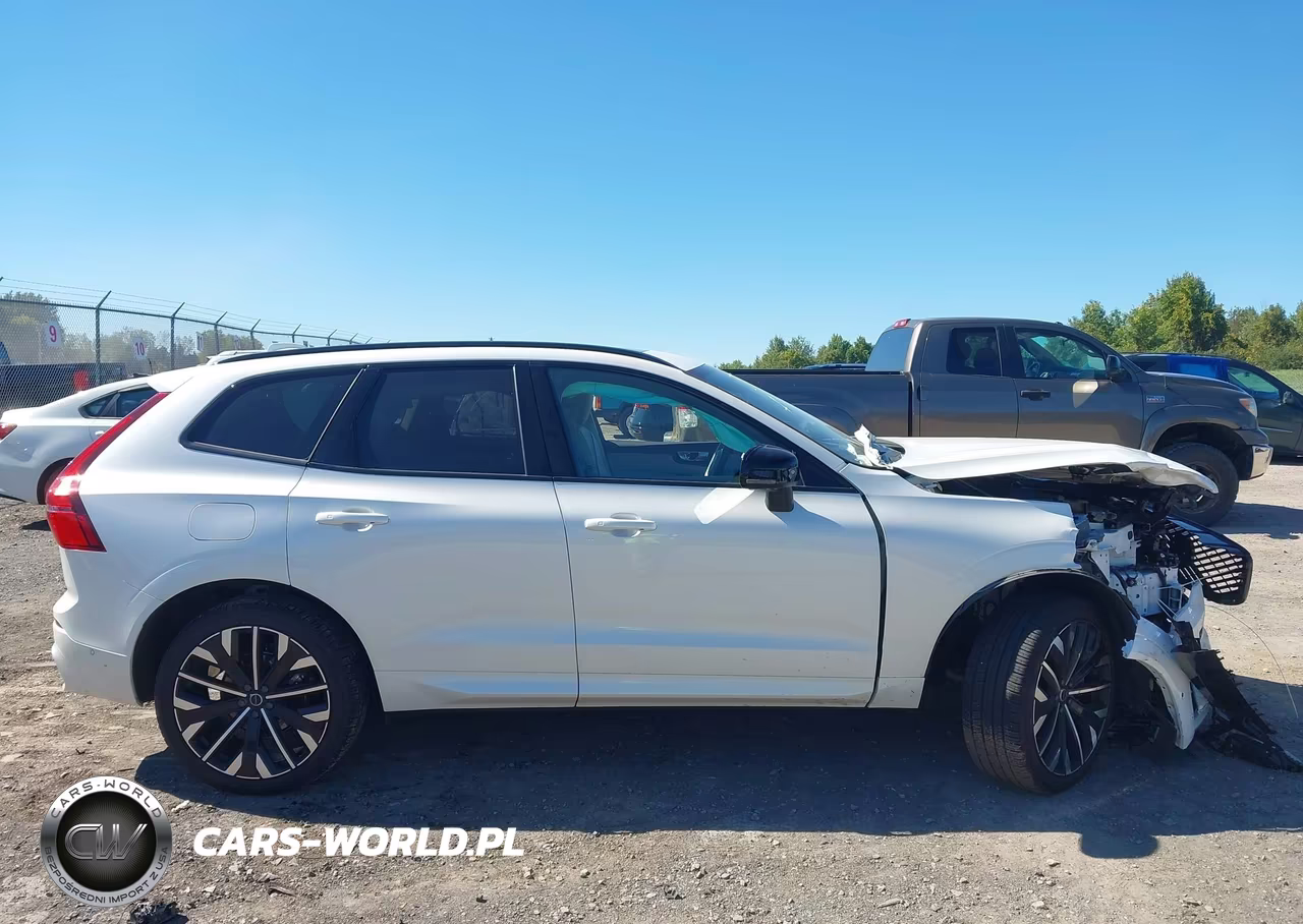 2026 Volvo Xc60 B5 Ultra VIN:YV4M12RM4T1359654 - 13
