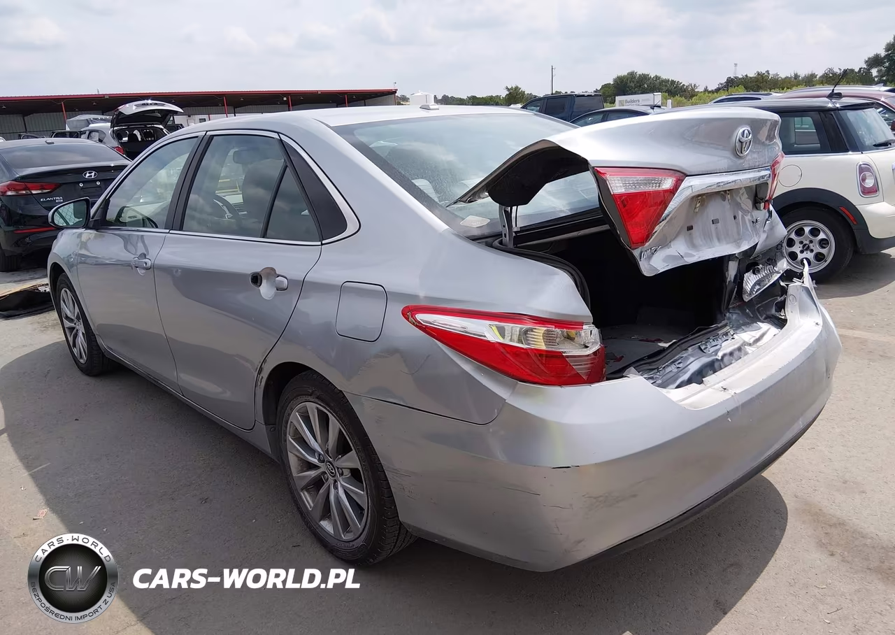 2017 Toyota Camry Xle VIN:4T1BF1FK8HU659496 - 3
