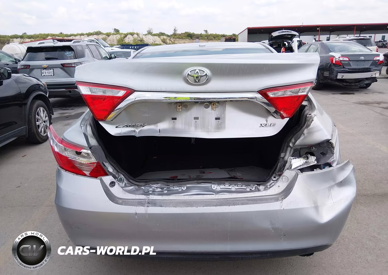 2017 Toyota Camry Xle VIN:4T1BF1FK8HU659496 - 6