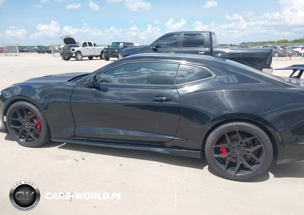 CHEVROLET CAMARO SS VIN:1G1FH1R72R0121627 - 14