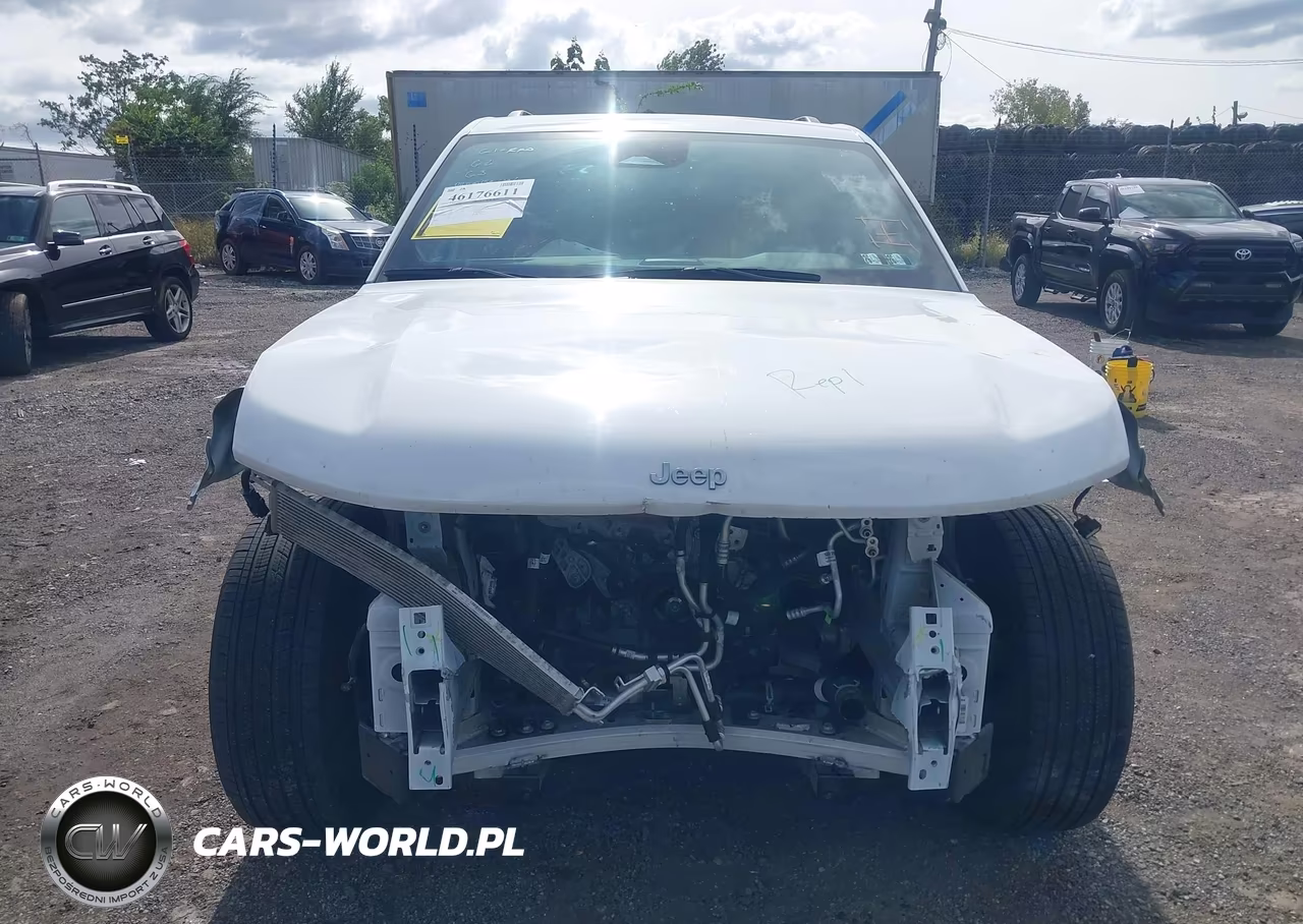 2024 Jeep Grand Cherokee 4Xe VIN:1C4RJYB6XRC114362 - 6