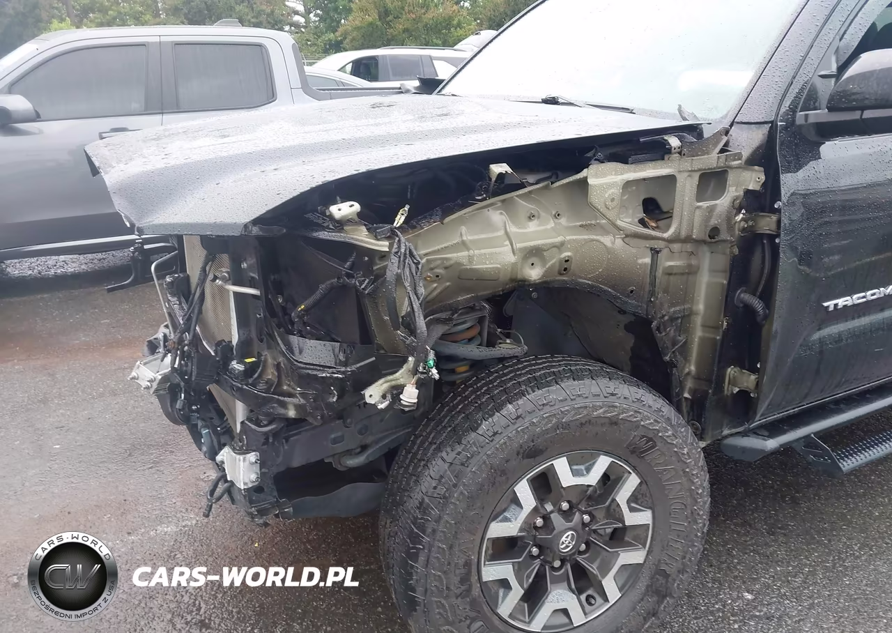2023 Toyota Tacoma Trd Off Road VIN:3TMCZ5AN5PM621221 - 18