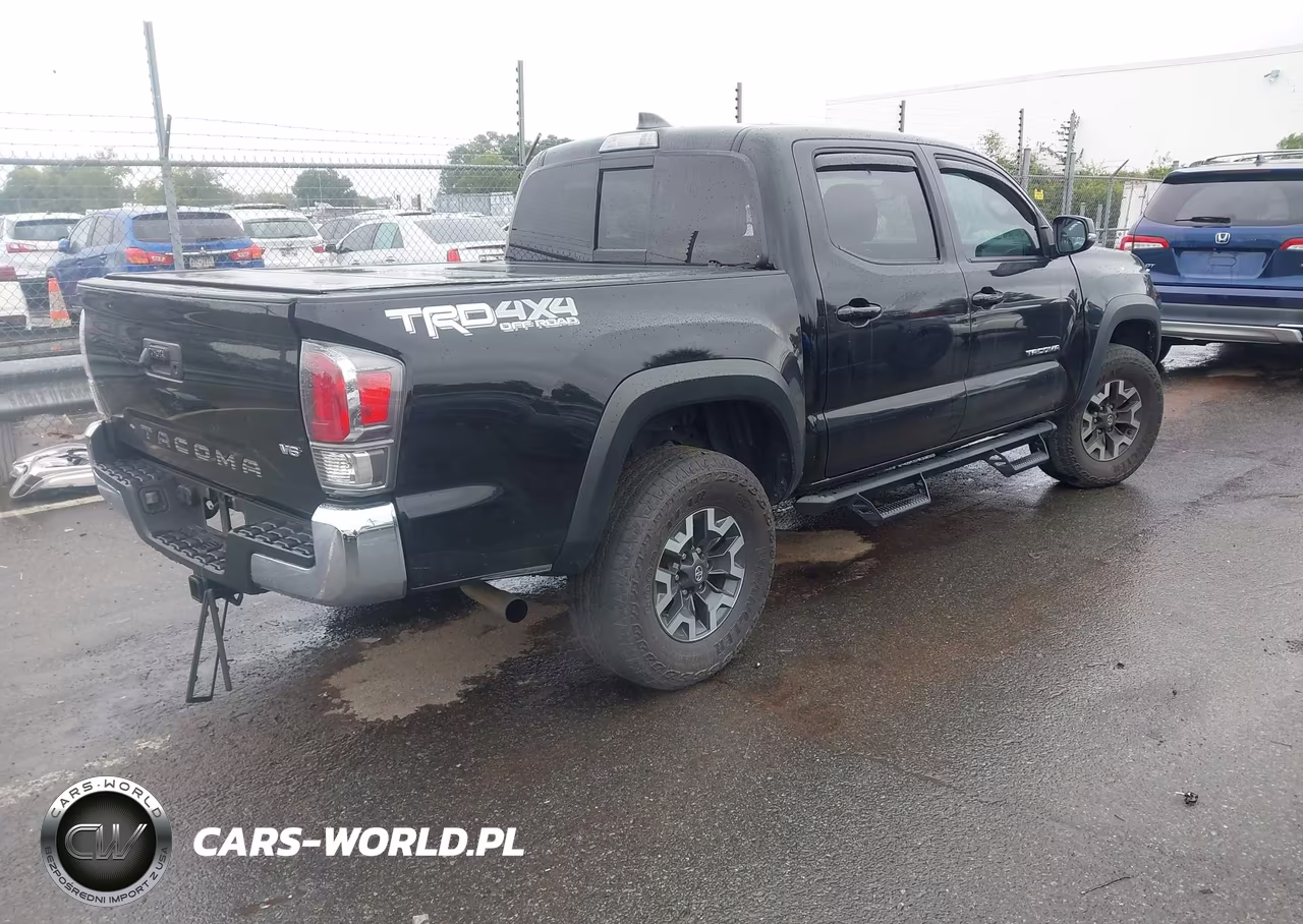 2023 Toyota Tacoma Trd Off Road VIN:3TMCZ5AN5PM621221 - 4
