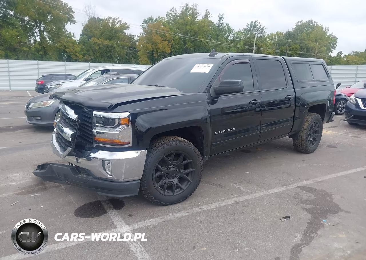 2018 Chevrolet Silverado 1500 1Lt VIN:3GCPCREC1JG371050 - 2