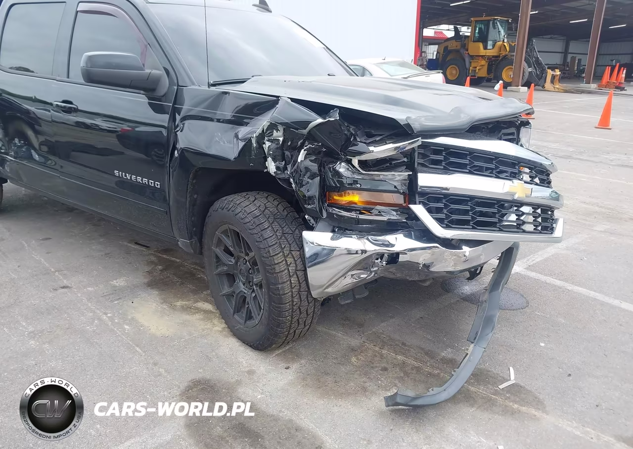 2018 Chevrolet Silverado 1500 1Lt VIN:3GCPCREC1JG371050 - 5