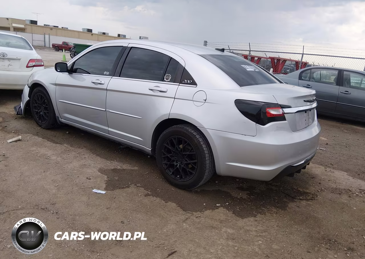 2012 Chrysler 200 Lx VIN:1C3CCBAB3CN228733 - 3