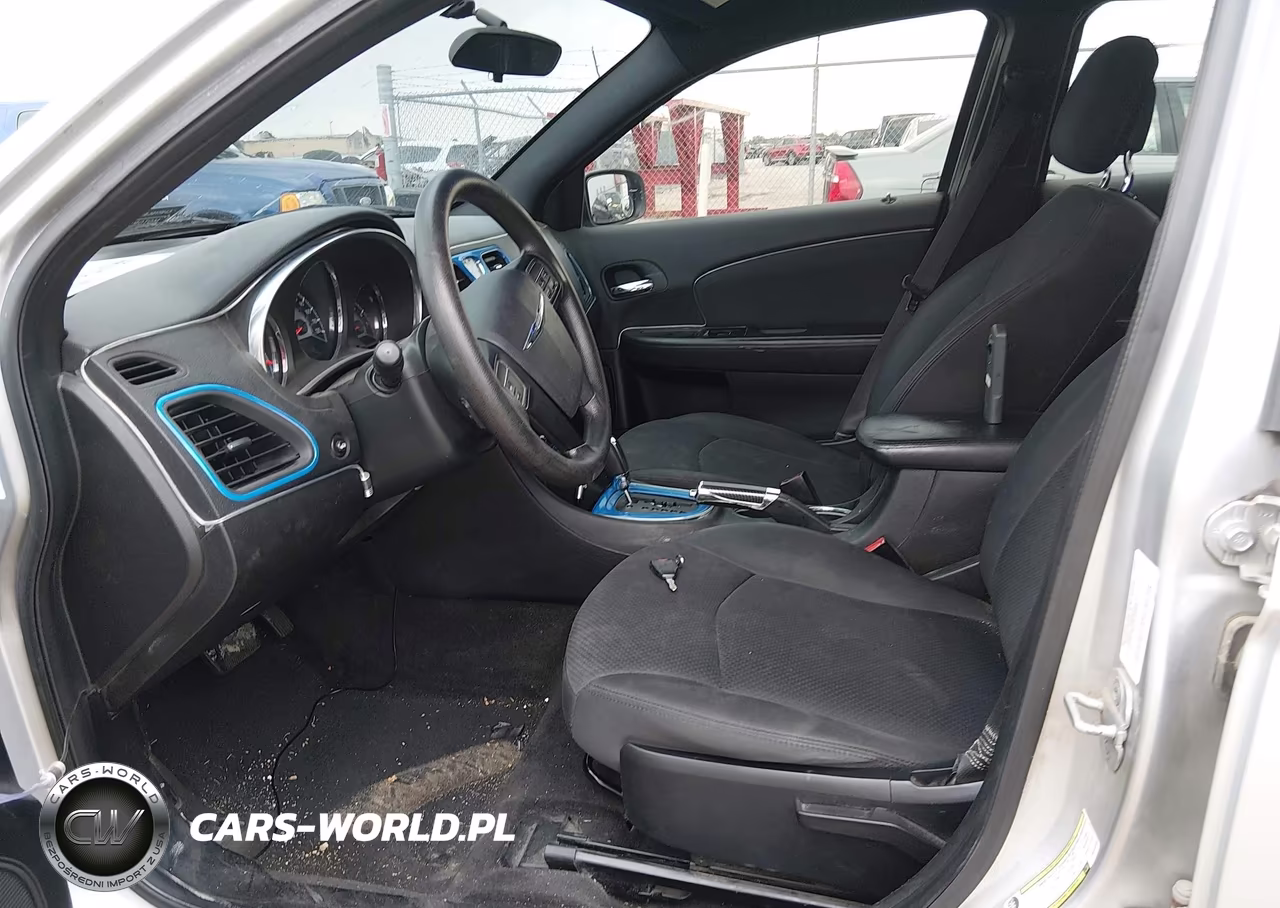 2012 Chrysler 200 Lx VIN:1C3CCBAB3CN228733 - 5