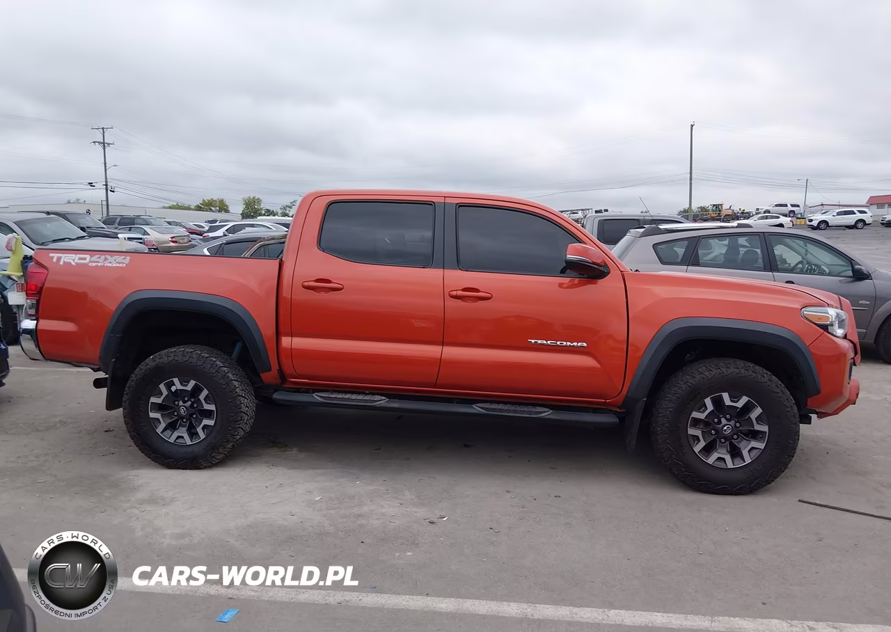 2017 Toyota Tacoma Trd Off Road VIN:5TFCZ5AN3HX092847 - 13