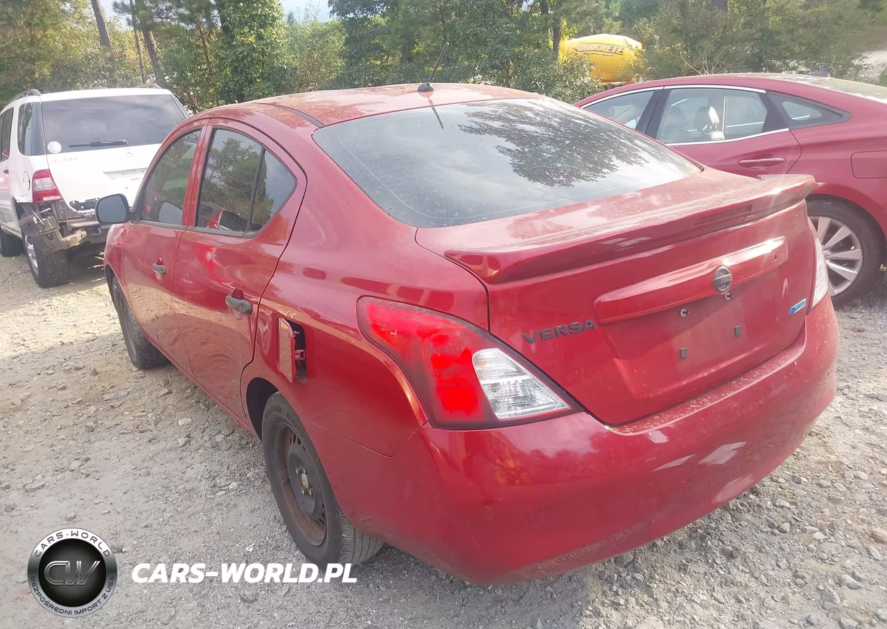 2013 Nissan Versa 1.6 S+ VIN:3N1CN7AP0DL882415 - 3