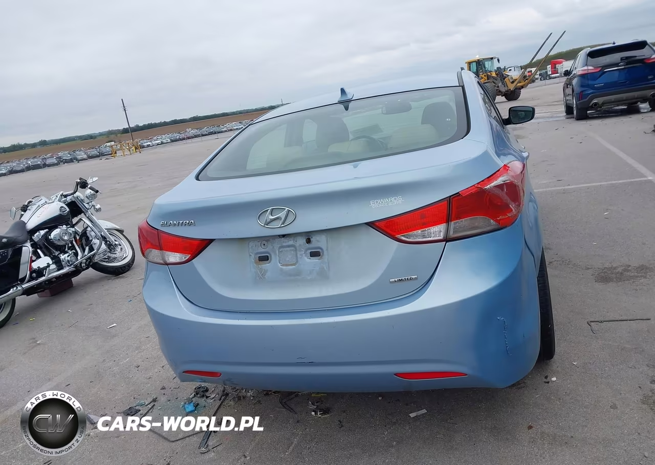 2011 Hyundai Elantra Limited (Ulsan Plant) VIN:KMHDH4AE9BU147615 - 16