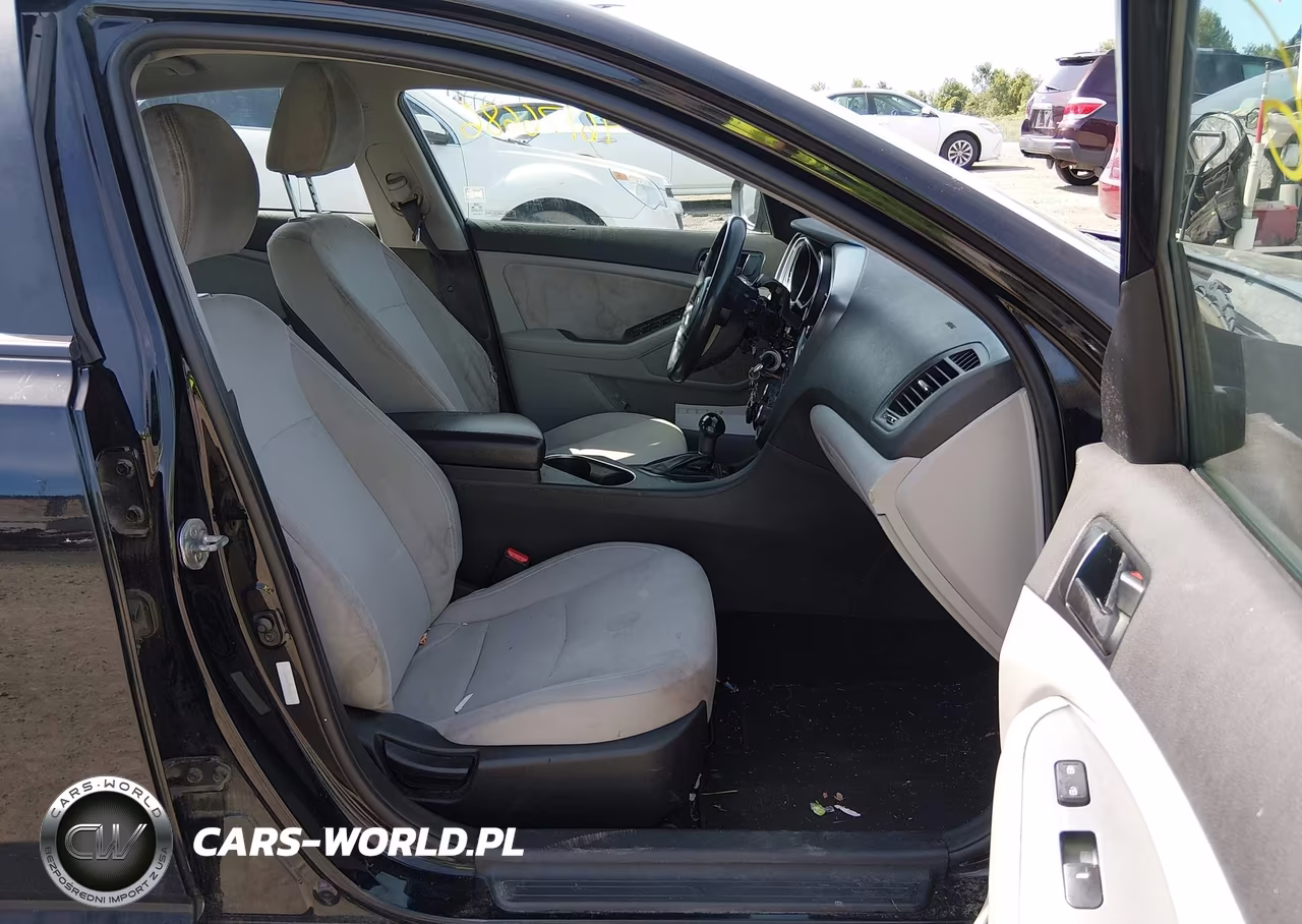 2014 Kia Optima Lx VIN:5XXGM4A73EG273266 - 5