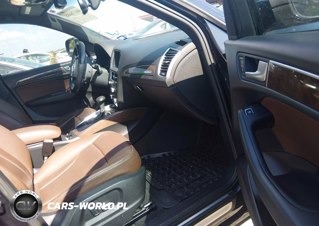 2016 Audi Q5 2.0T Premium VIN:WA1L2AFP9GA040559 - 5