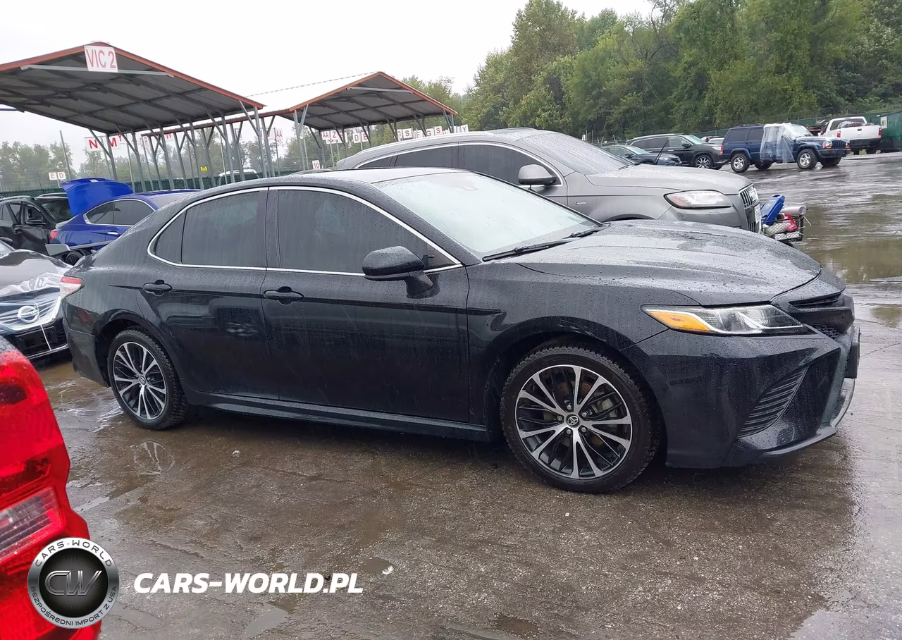 2020 Toyota Camry Se VIN:4T1G11AK1LU872634 - 13