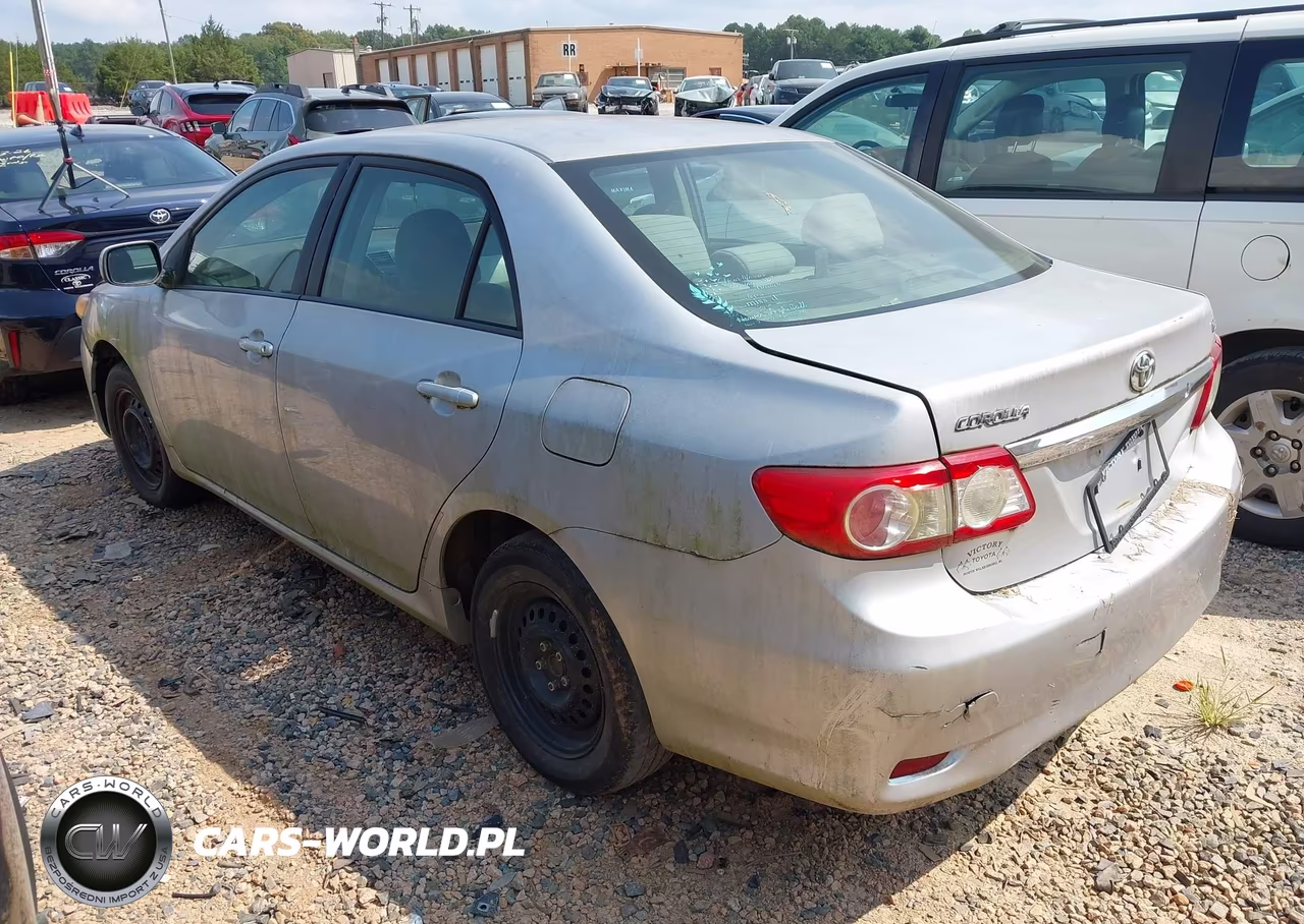 2011 Toyota Corolla Le VIN:2T1BU4EEXBC574025 - 3