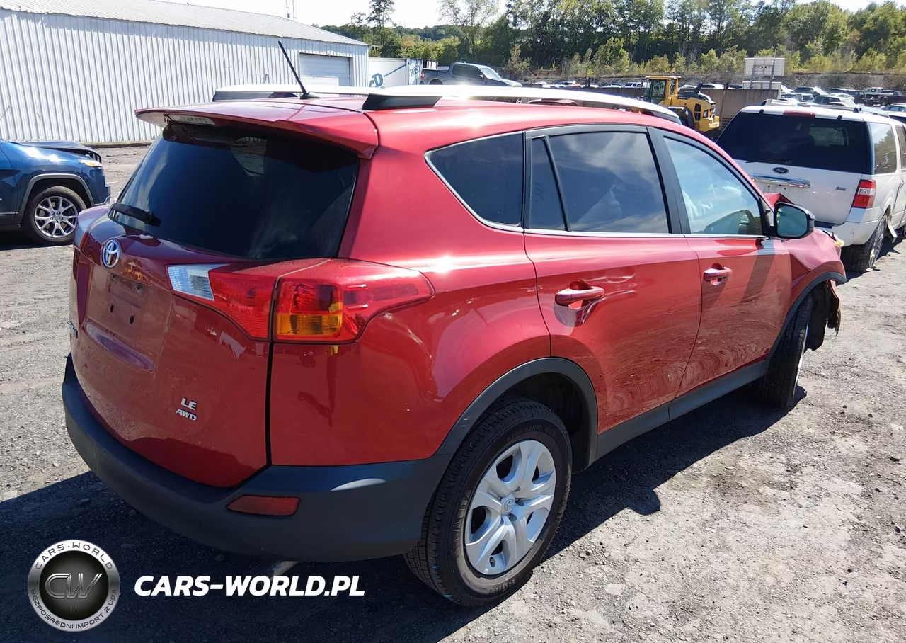 2015 Toyota Rav4 Le VIN:2T3BFREV5FW321732 - 4