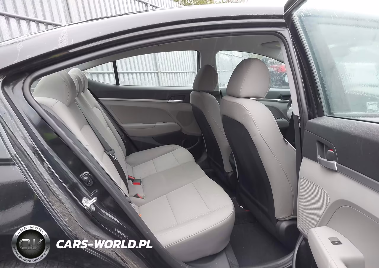 2019 Hyundai Elantra Se VIN:5NPD74LF7KH497199 - 8
