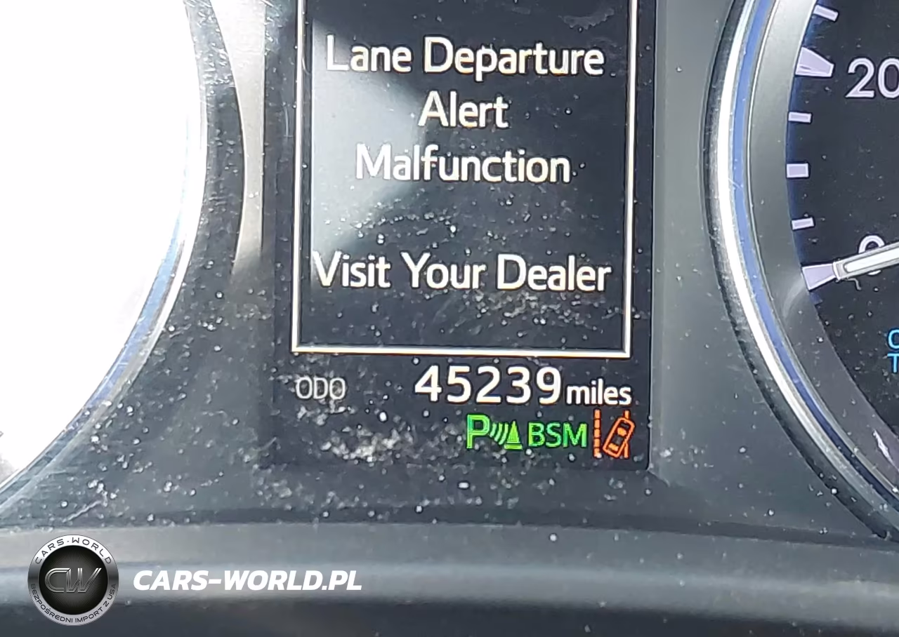 2019 Toyota Highlander Hybrid Limited Platinum VIN:5TDDGRFHXKS065727 - 16