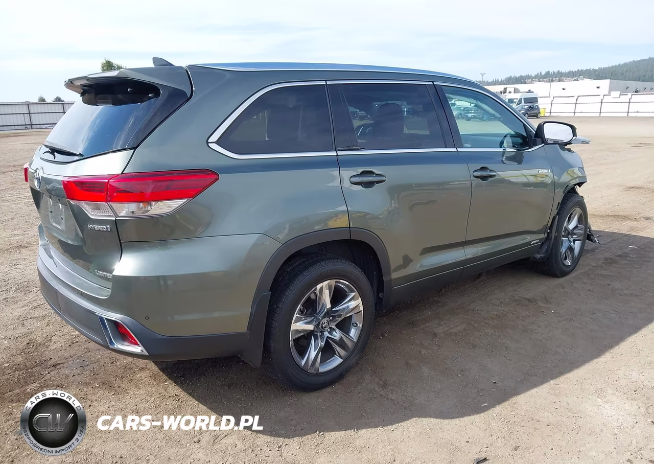 2019 Toyota Highlander Hybrid Limited Platinum VIN:5TDDGRFHXKS065727 - 4