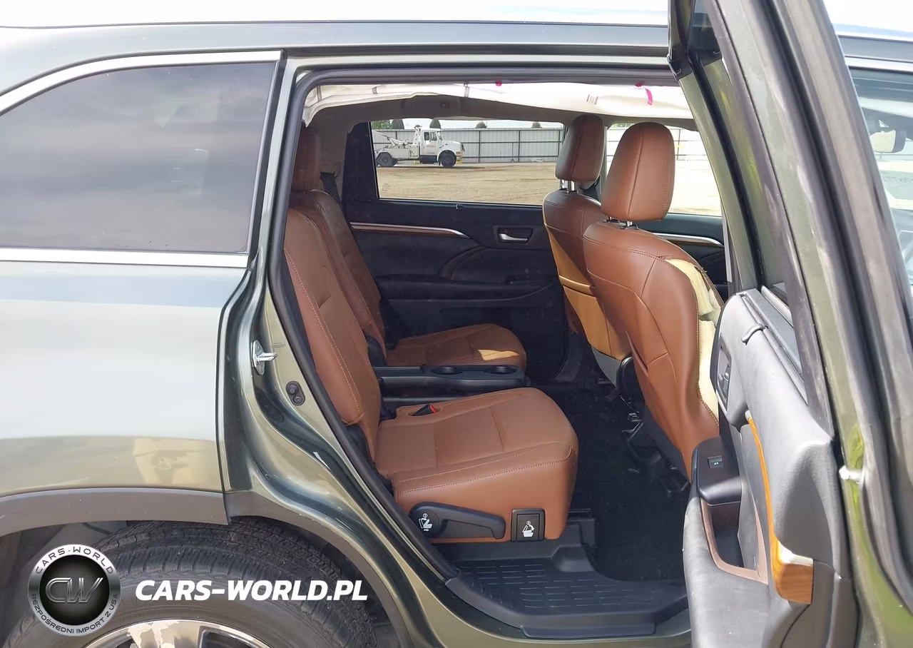 2019 Toyota Highlander Hybrid Limited Platinum VIN:5TDDGRFHXKS065727 - 8
