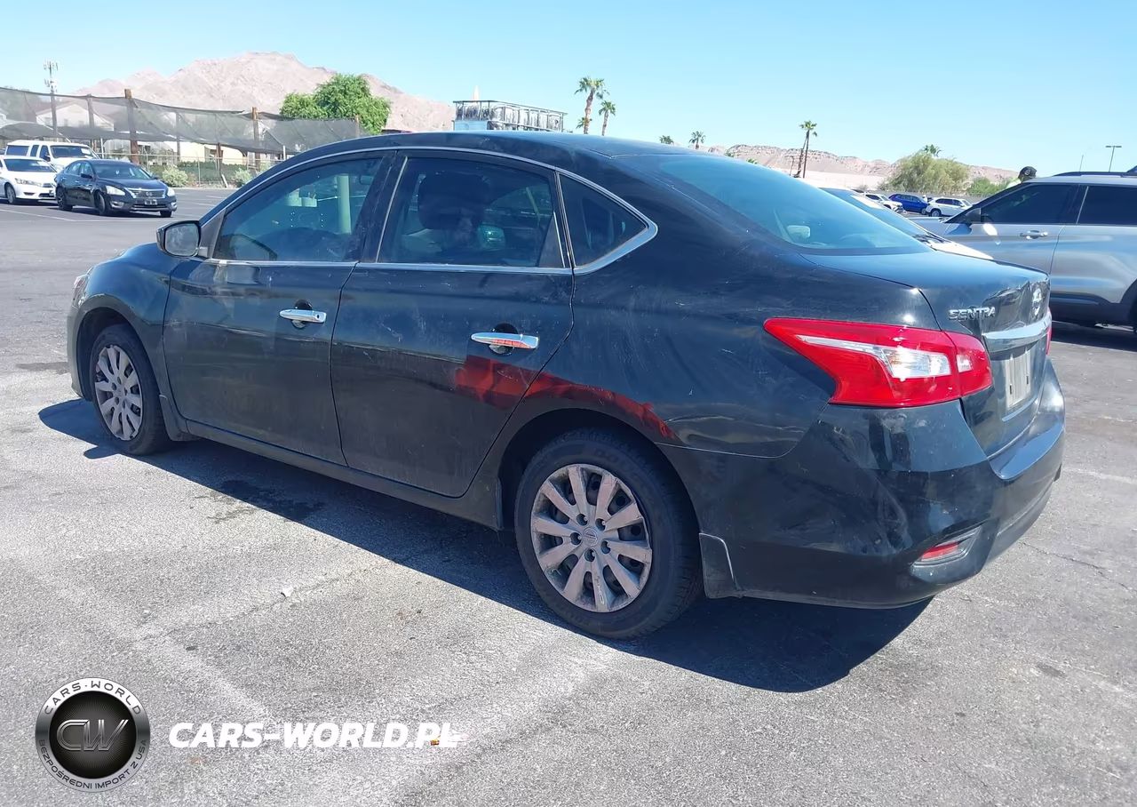 2017 Nissan Sentra S VIN:3N1AB7AP7HY351088 - 3