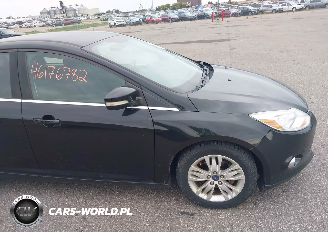 2012 Ford Focus Sel VIN:1FAHP3M27CL451401 - 16