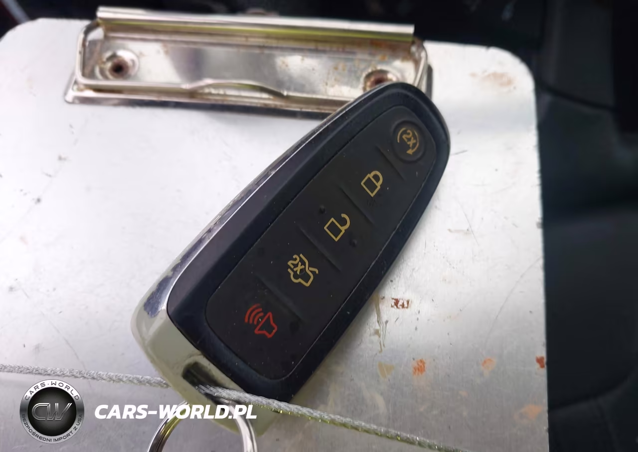 2014 Ford Focus Titanium VIN:1FADP3J21EL438763 - 11