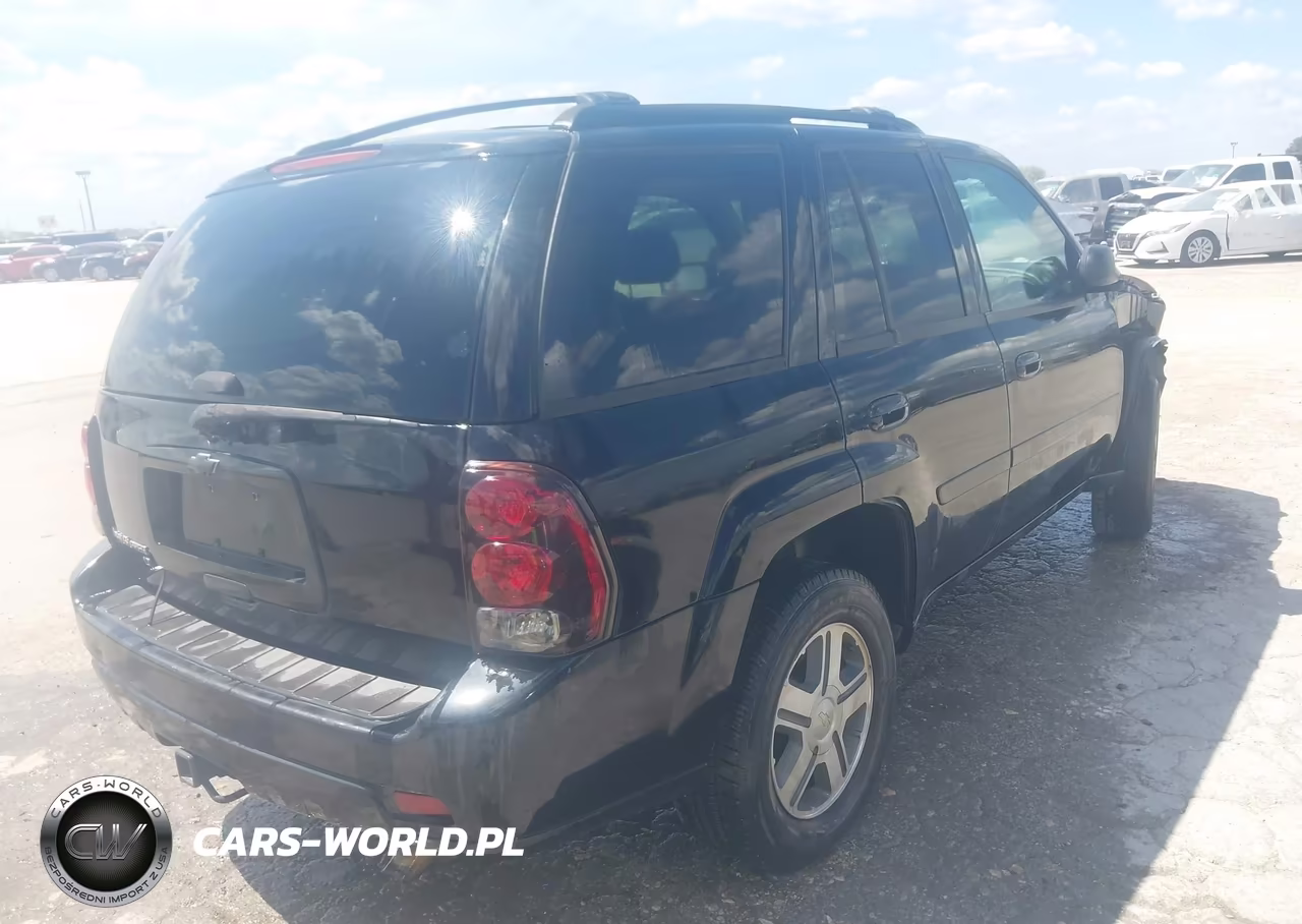 2007 Chevrolet Trailblazer Lt VIN:1GNDS13S772122553 - 4