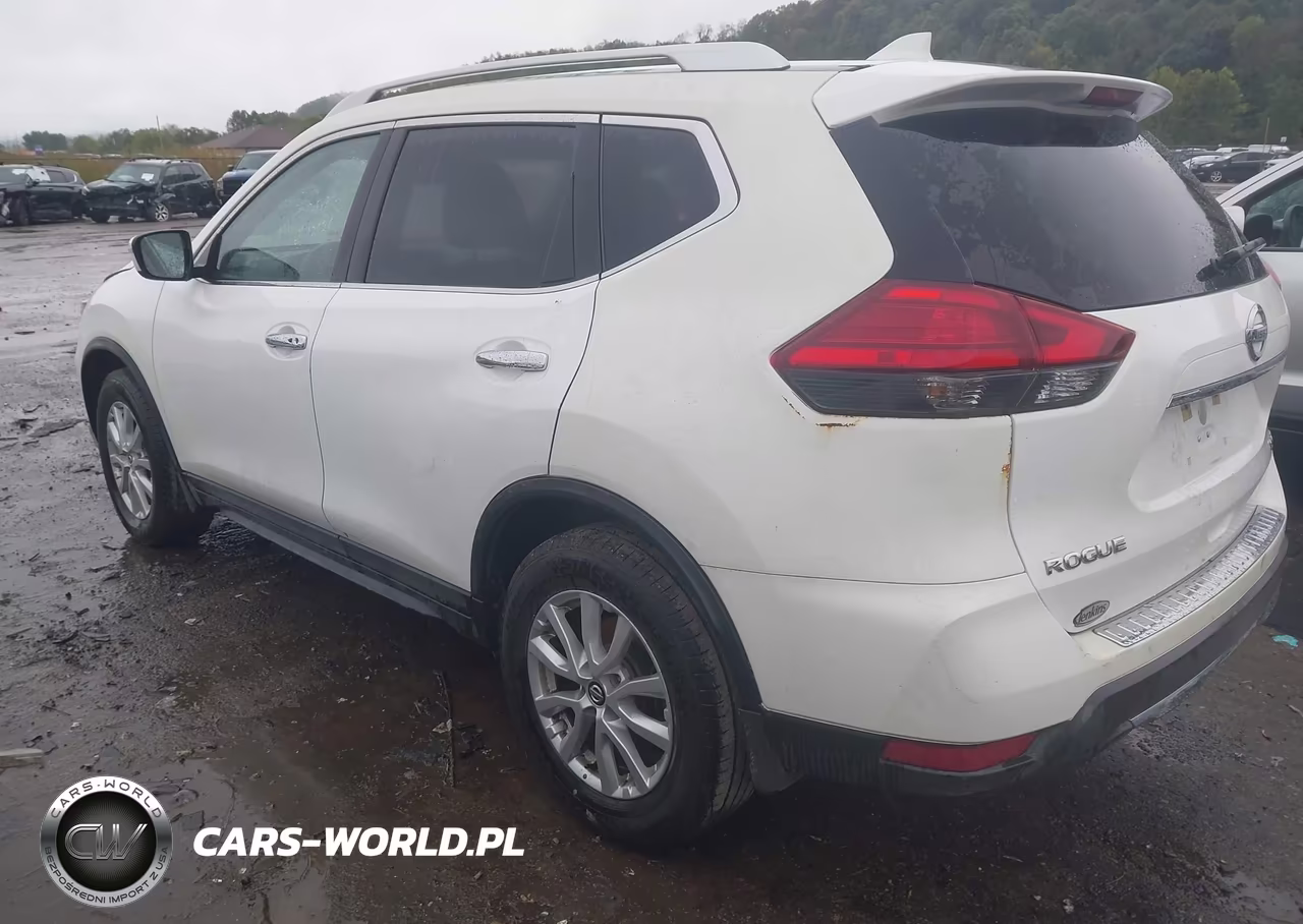 2017 Nissan Rogue Sv VIN:KNMAT2MV8HP593901 - 3