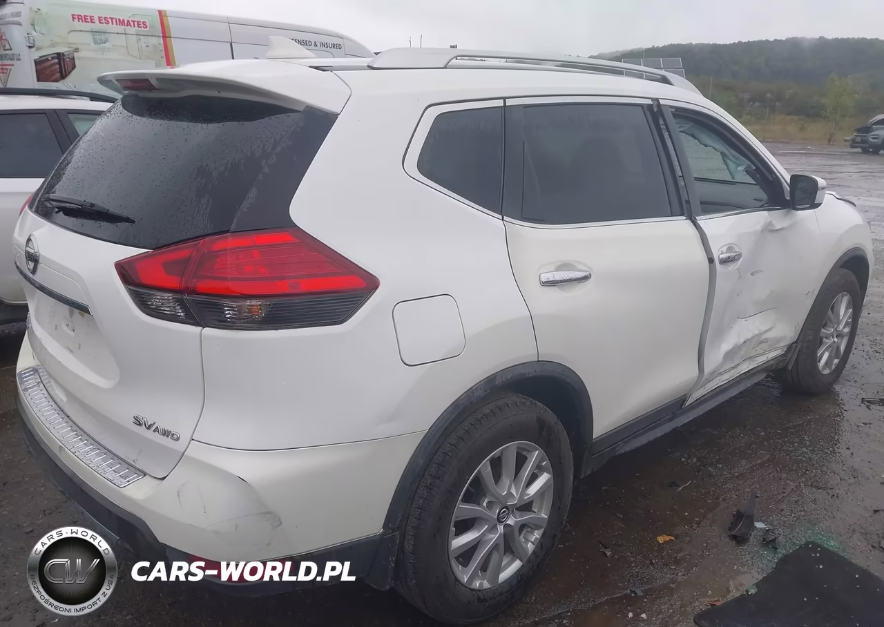 2017 Nissan Rogue Sv VIN:KNMAT2MV8HP593901 - 4