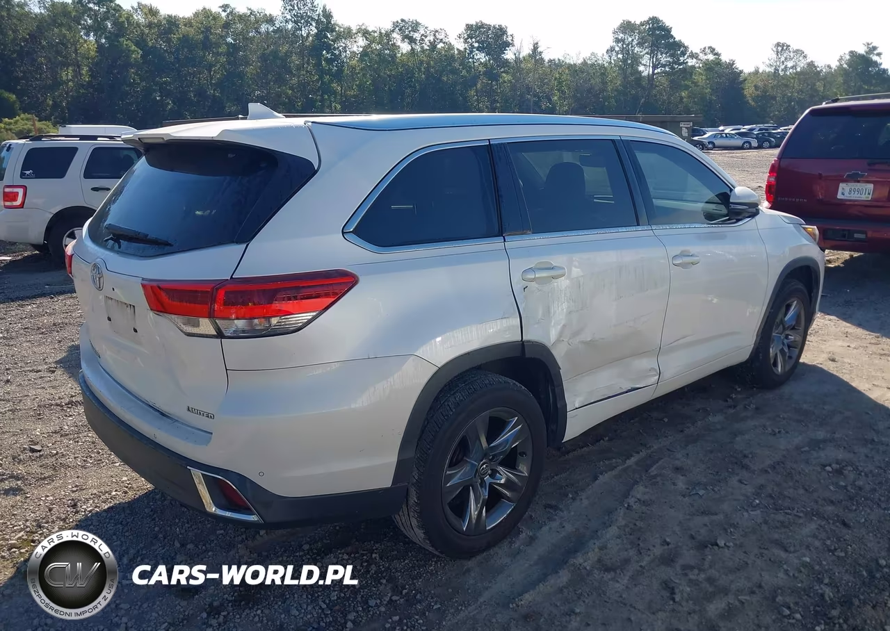 2017 Toyota Highlander Limited Platinum VIN:5TDYZRFH0HS187436 - 4