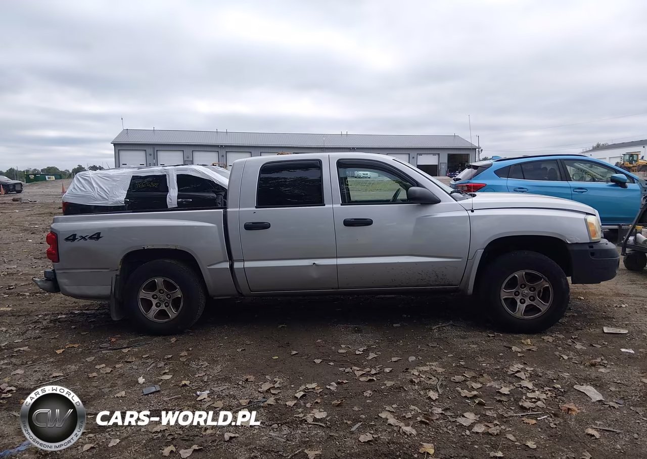 2005 Dodge Dakota Slt VIN:1D7HW48KX5S277805 - 14
