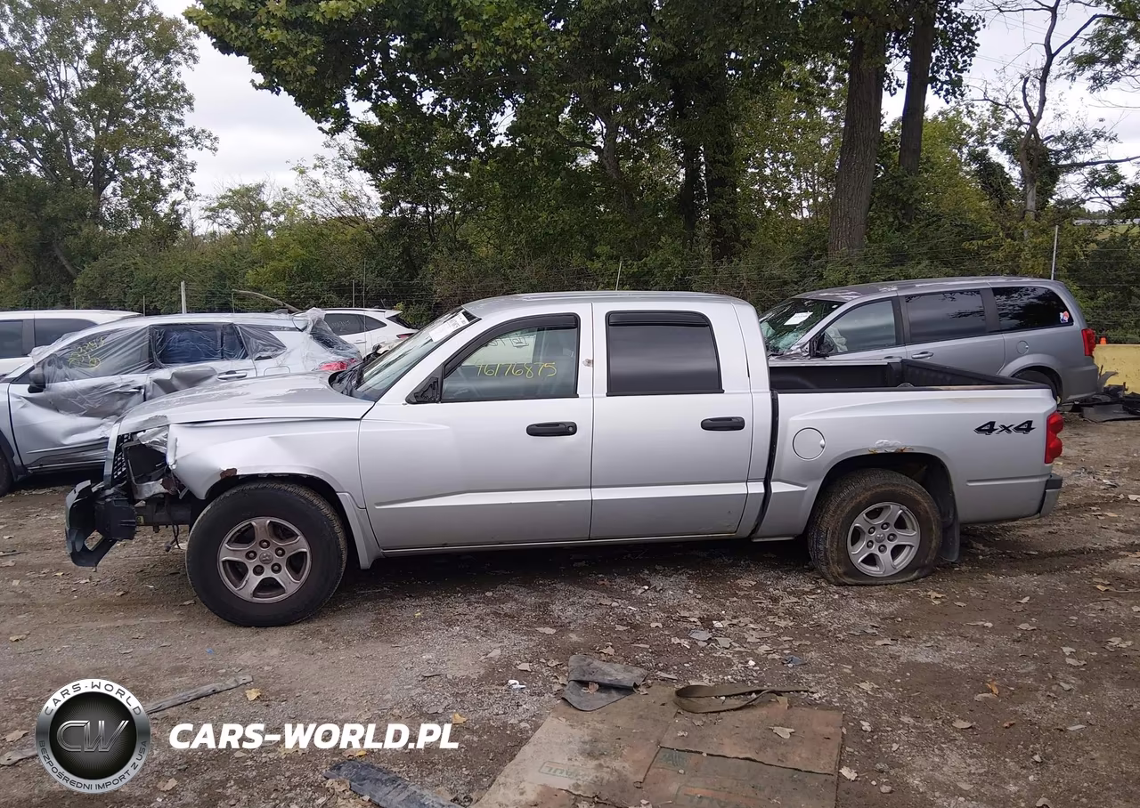 2005 Dodge Dakota Slt VIN:1D7HW48KX5S277805 - 15