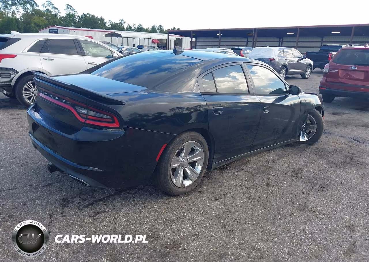 2016 Dodge Charger Sxt VIN:2C3CDXHG2GH196769 - 4