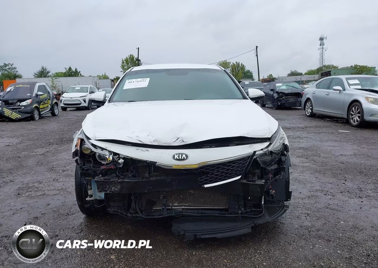 2017 Kia Optima Lx VIN:5XXGT4L39HG156633 - 12