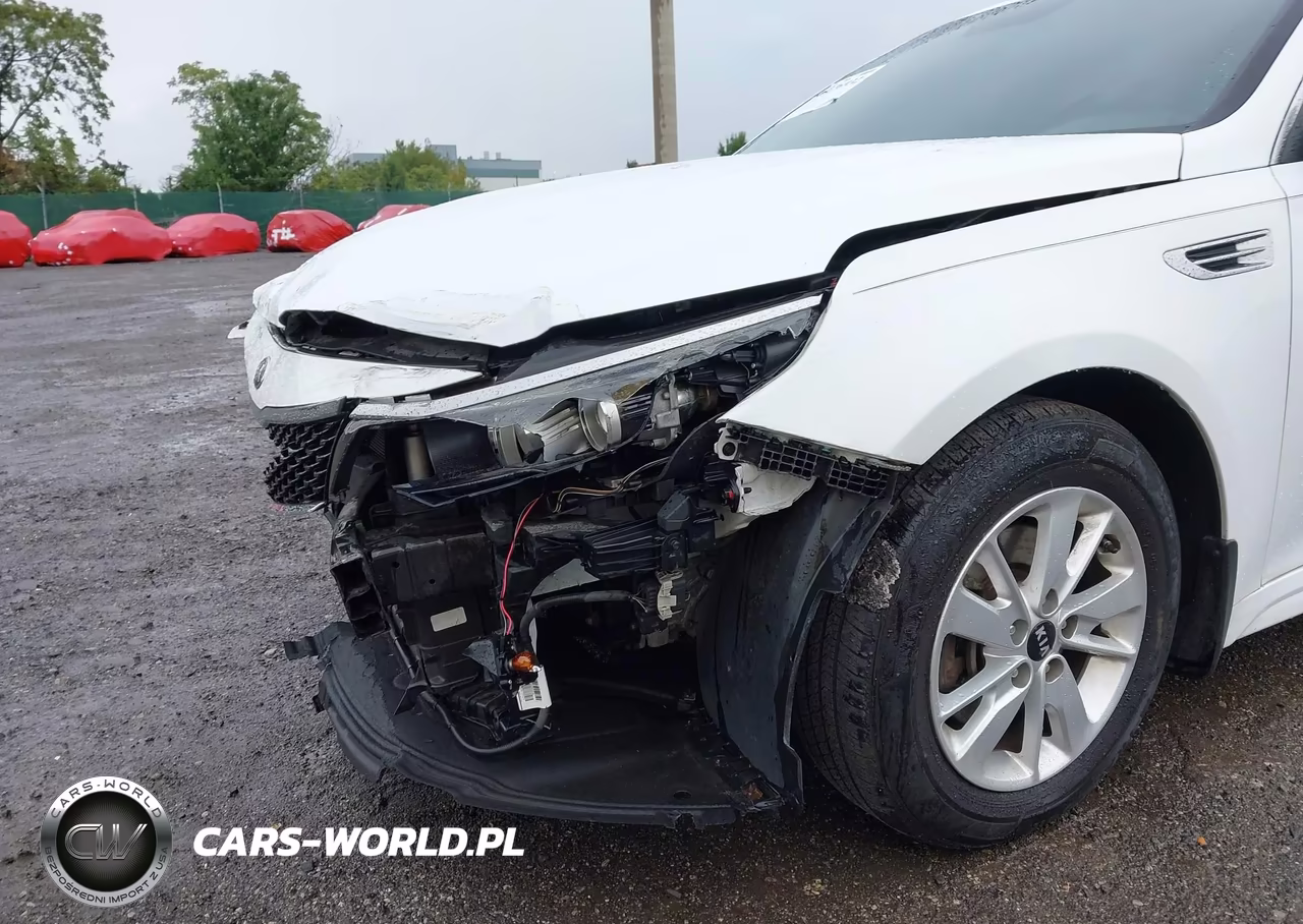 2017 Kia Optima Lx VIN:5XXGT4L39HG156633 - 6