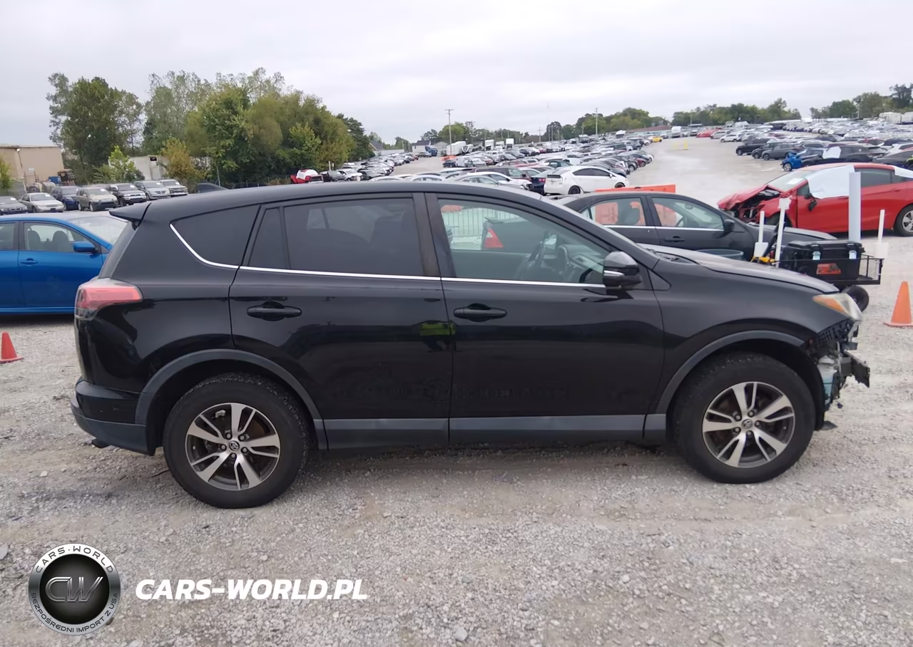 2018 Toyota Rav4 Xle VIN:2T3RFREV7JW706037 - 14