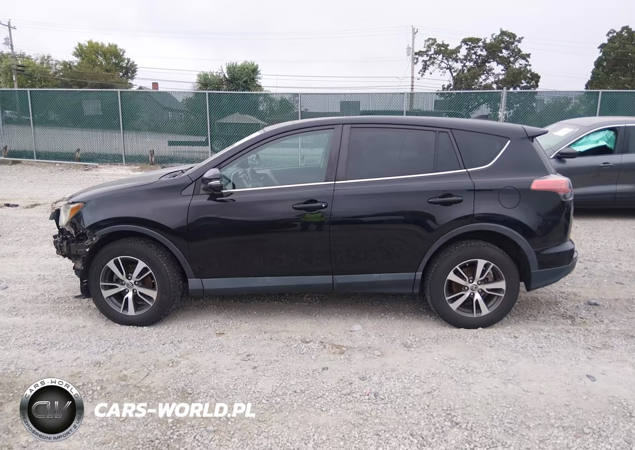 2018 Toyota Rav4 Xle VIN:2T3RFREV7JW706037 - 15