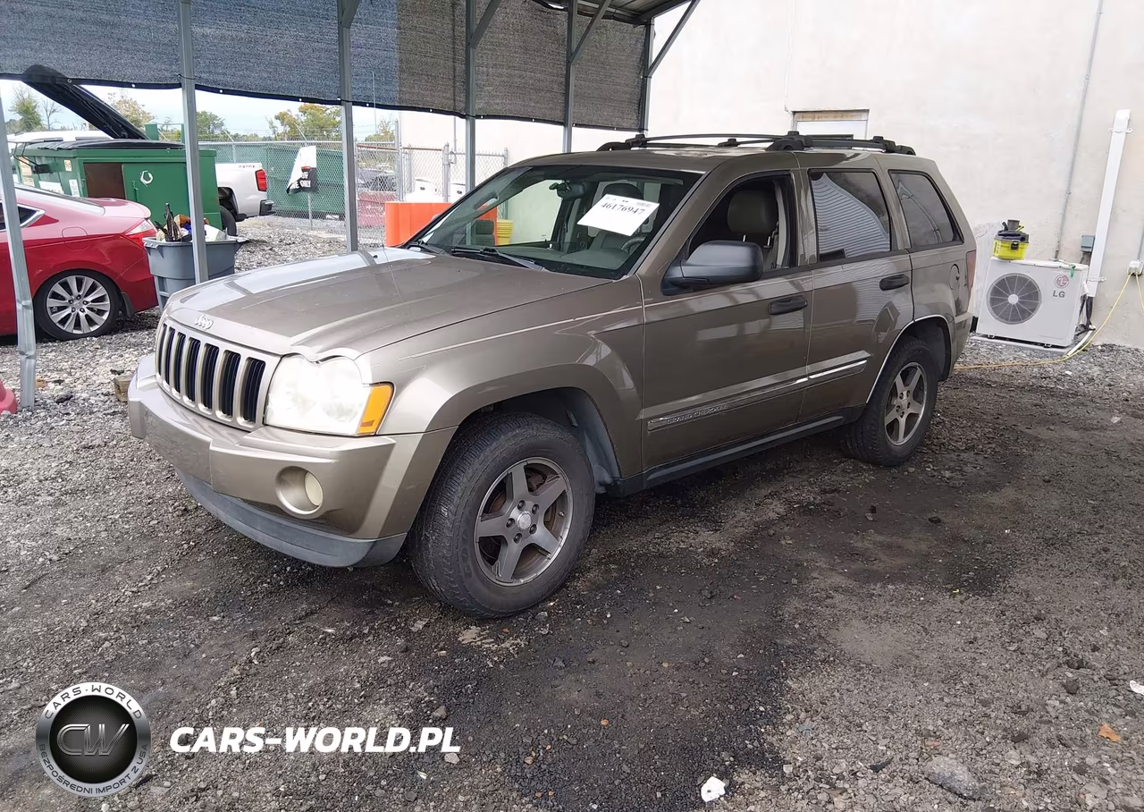 2005 Jeep Grand Cherokee Laredo VIN:1J4GR48KX5C696190 - 2