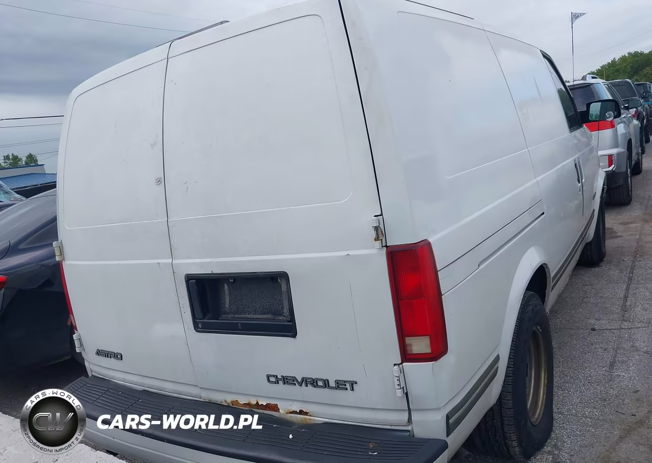 1998 Chevrolet Astro VIN:1GCDM19W3WB158106 - 16
