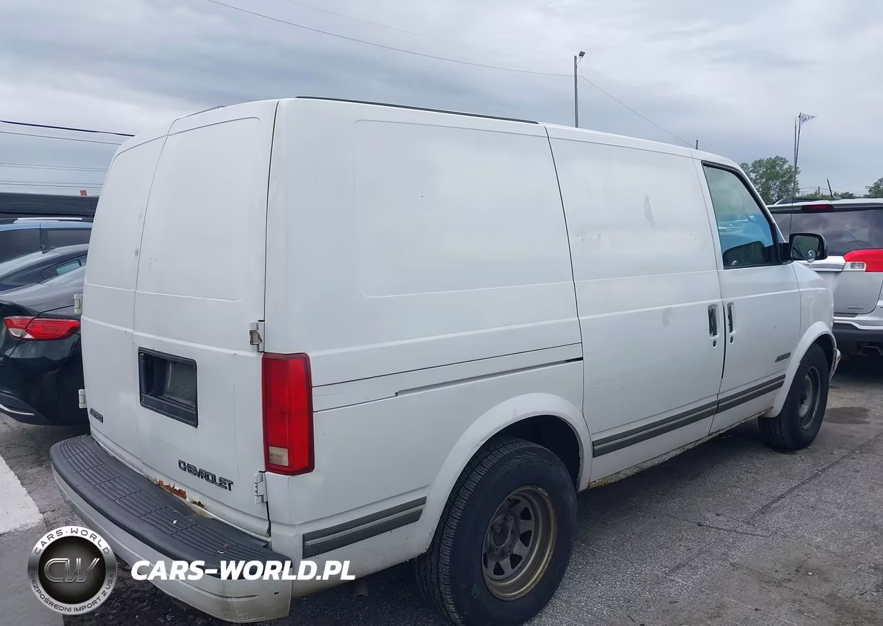 1998 Chevrolet Astro VIN:1GCDM19W3WB158106 - 4