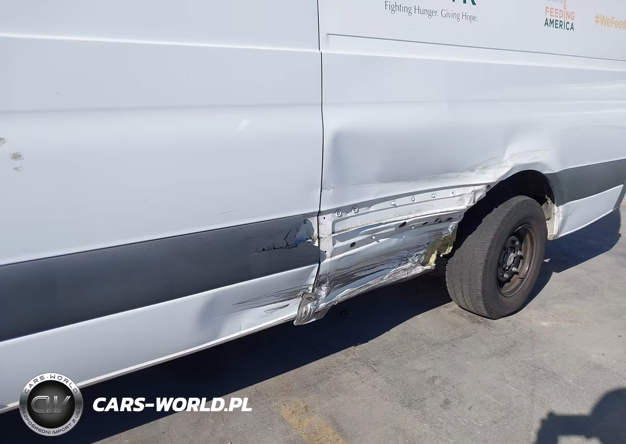 2019 Mercedes-Benz Sprinter 3500 High Roof V6 VIN:WD4PF1CD4KP103326 - 6