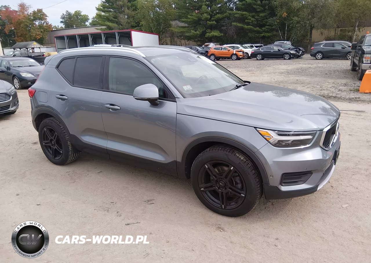 2019 Volvo Xc40 T5 Momentum VIN:YV4162UKXK2139146 - 1