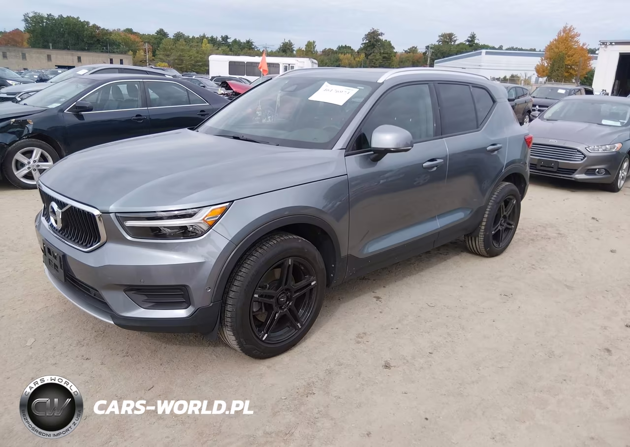 2019 Volvo Xc40 T5 Momentum VIN:YV4162UKXK2139146 - 2