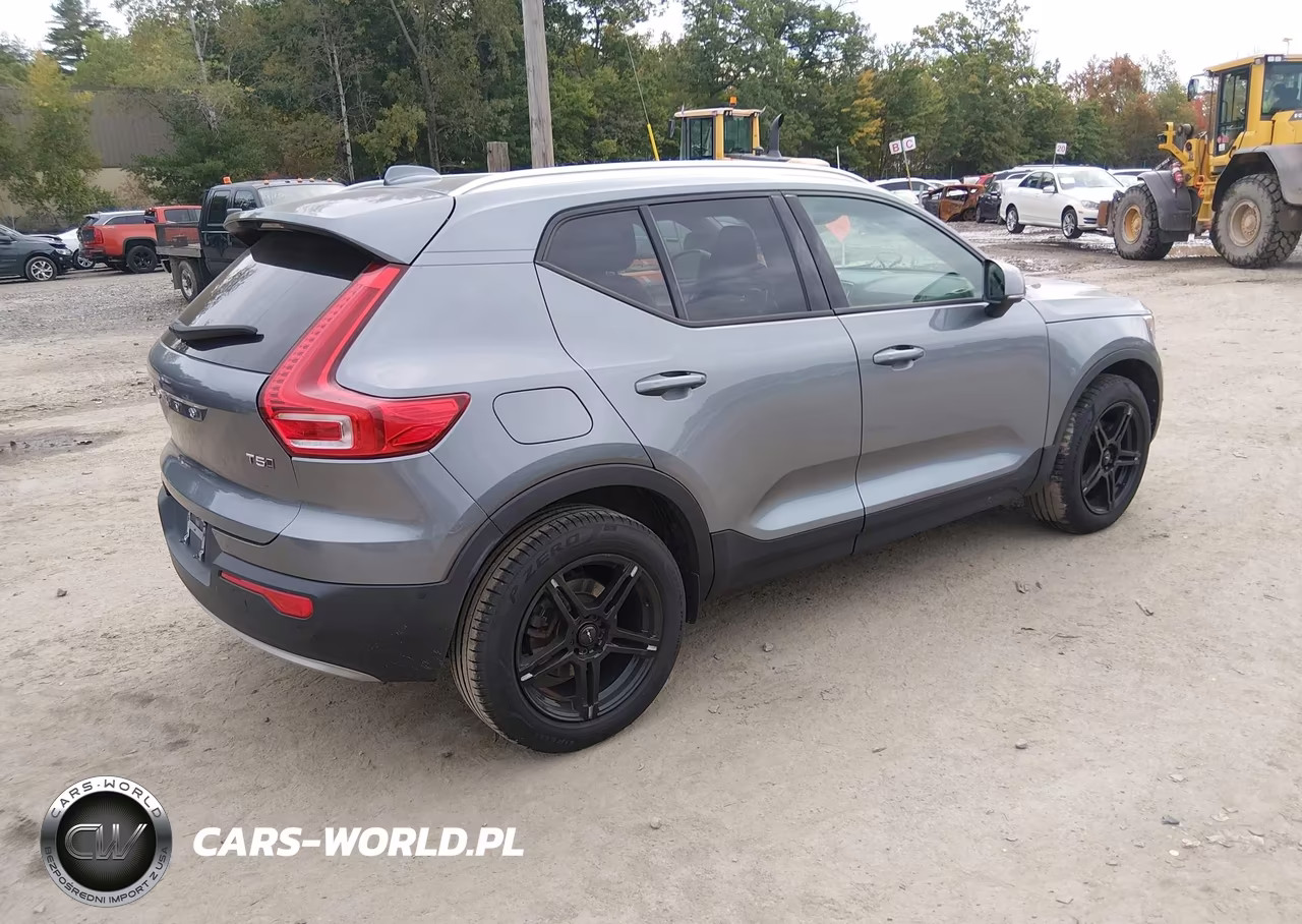 2019 Volvo Xc40 T5 Momentum VIN:YV4162UKXK2139146 - 4